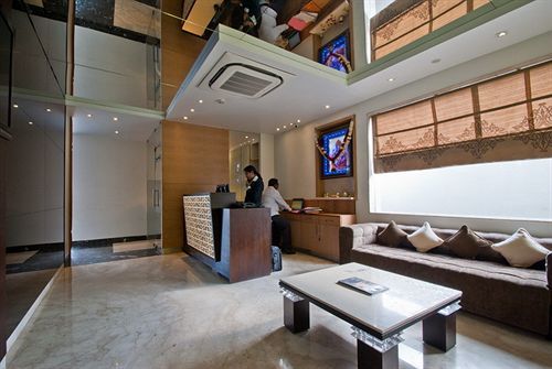 Green Leaves Hotel 하이데라바드 외부 사진
